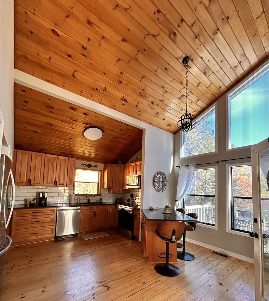 348 Cozy Cove Hollow #NA - Photo 2 of 19