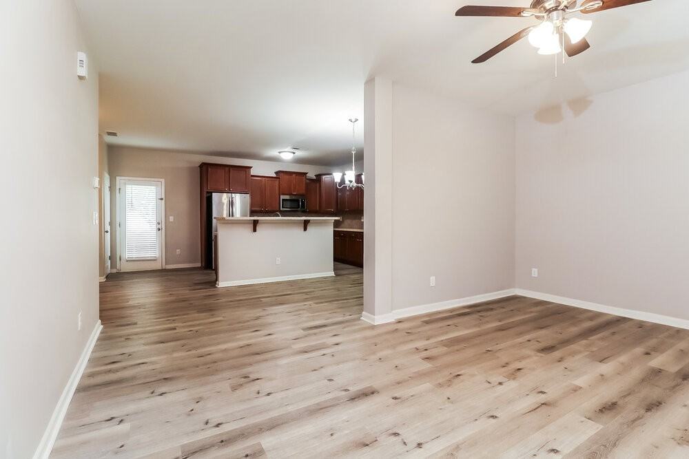 1024 Joselynn Dr - Photo 6 of 17