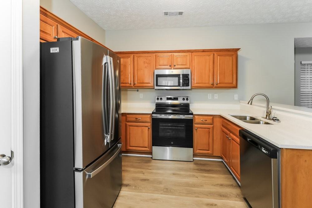 204 Sandstone Dr - Photo 7 of 17