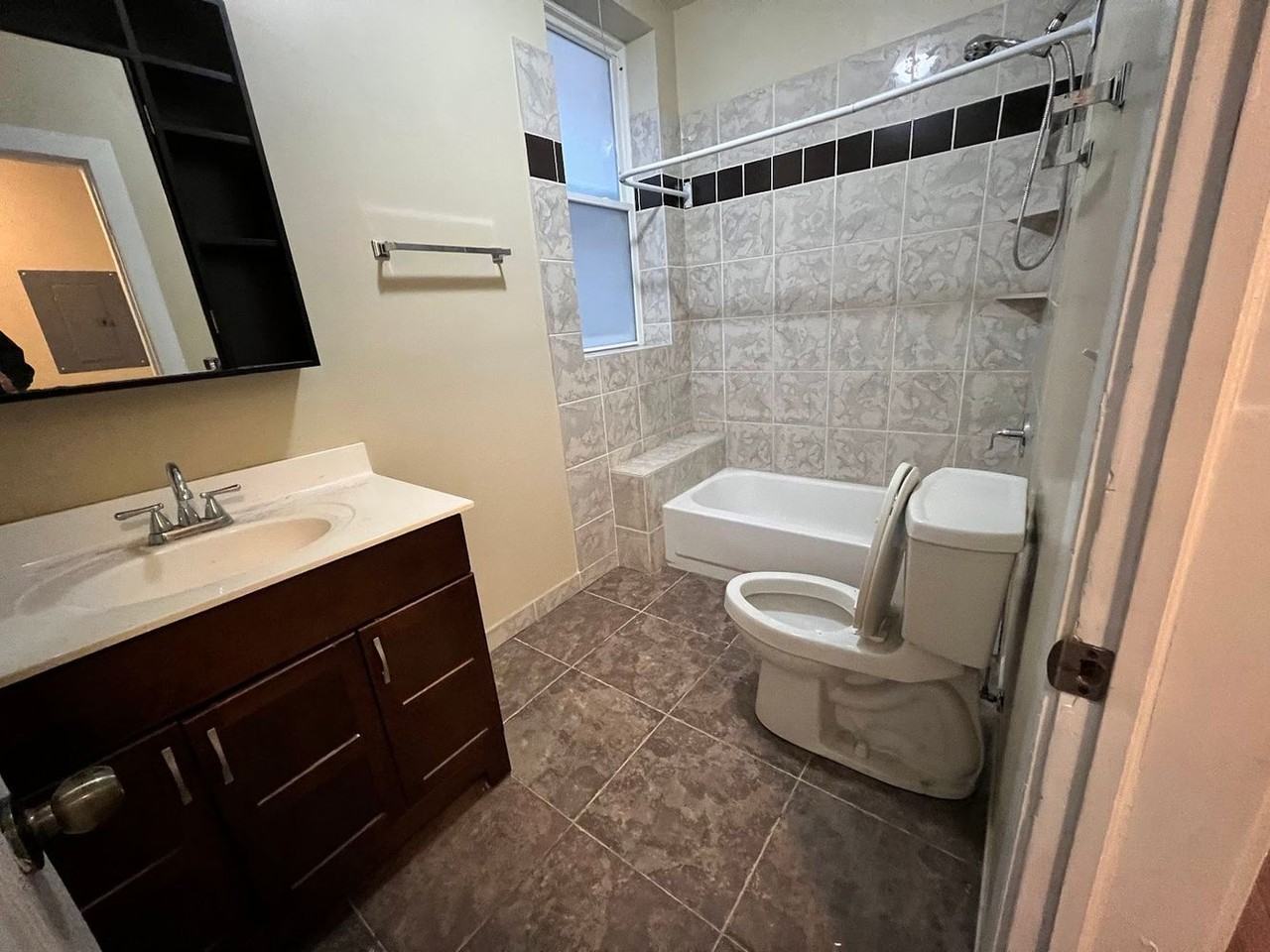 4654 N Central Park Ave #2N - Photo 6 of 12