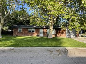 2908 S Meadowbrook Dr #NA - Photo 1 of 1