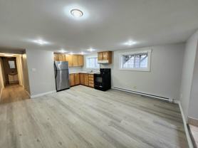 160 Charlotte St W #5 - Photo 1 of 1