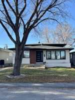 featured image of 159 Froom Cres #B