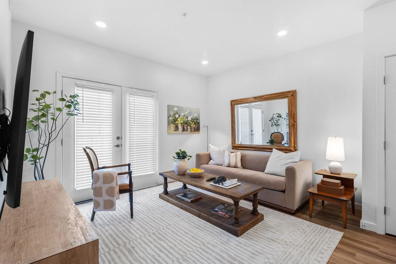 The Ivory at Woodruff II - Photo 5 of 30