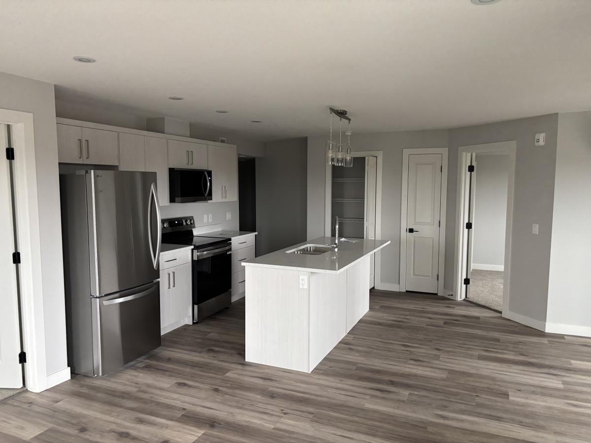 Station View Apartments - Photo 7 of 9