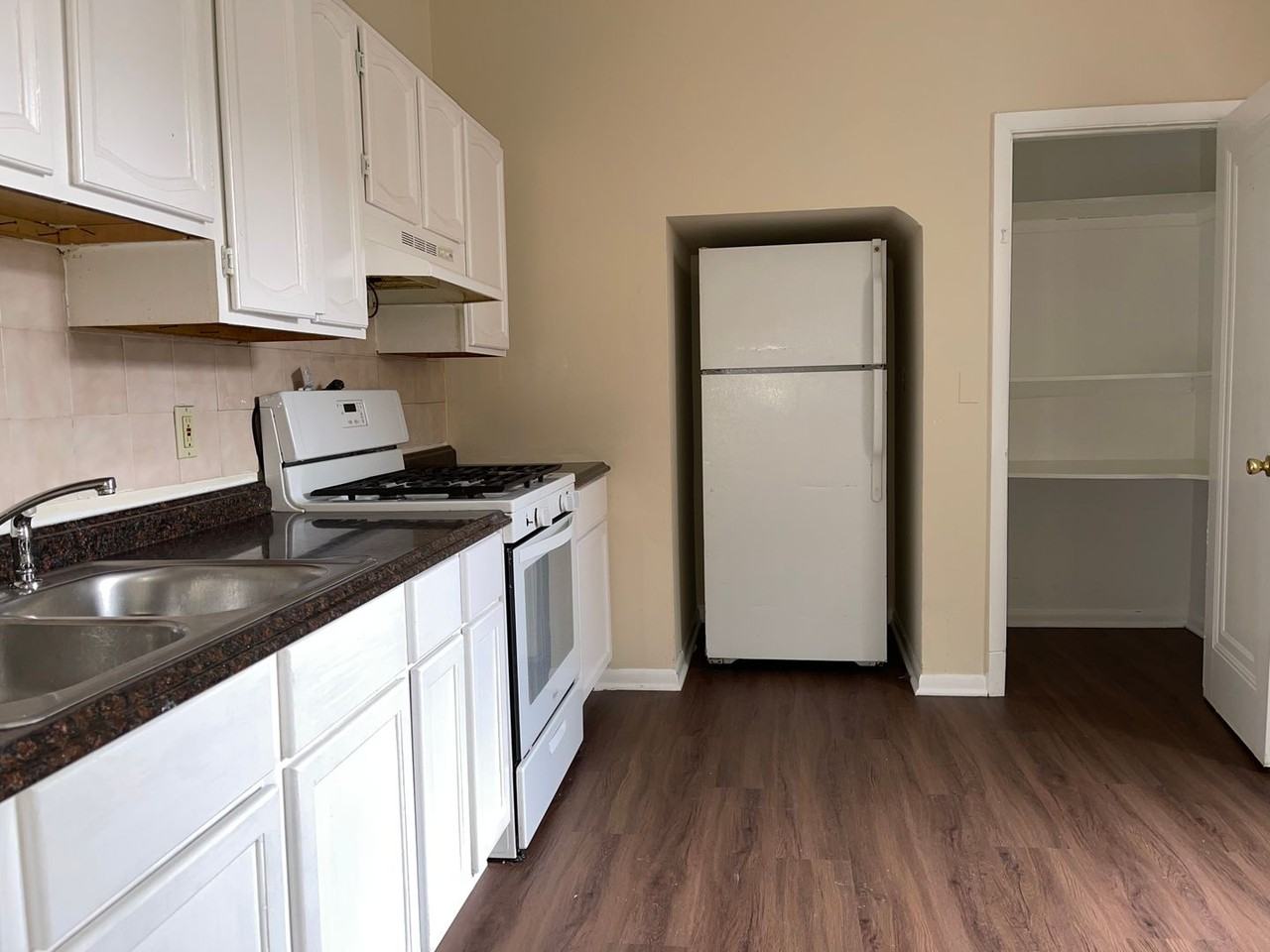 2917-21 W. 24th Blvd - Photo 7 of 28