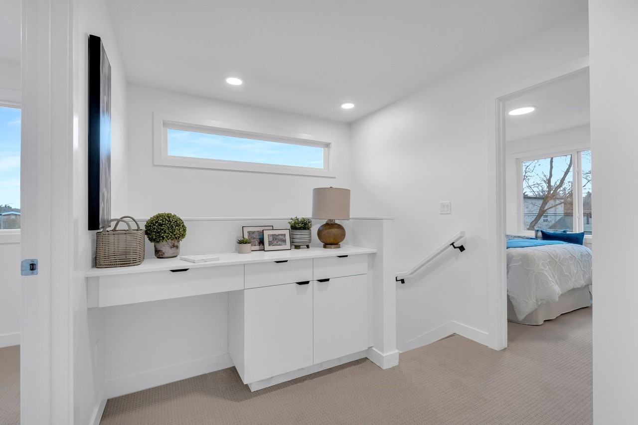 9333 149 St Nw - Photo 6 of 10