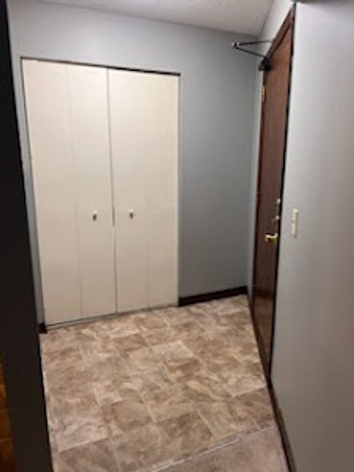 Eagle Crest Apartments - Photo 5 of 23