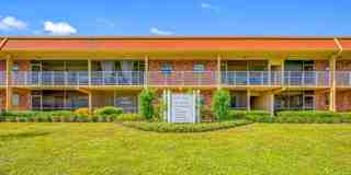 Lake Tarpon Apartments - Photo 1 of 1