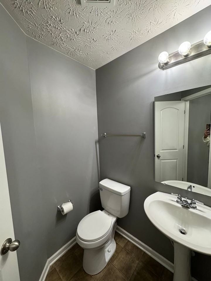 4664 Willowbrook Dr - Photo 4 of 12