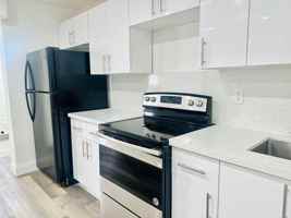 featured image of 1600 Nw 7th Ct