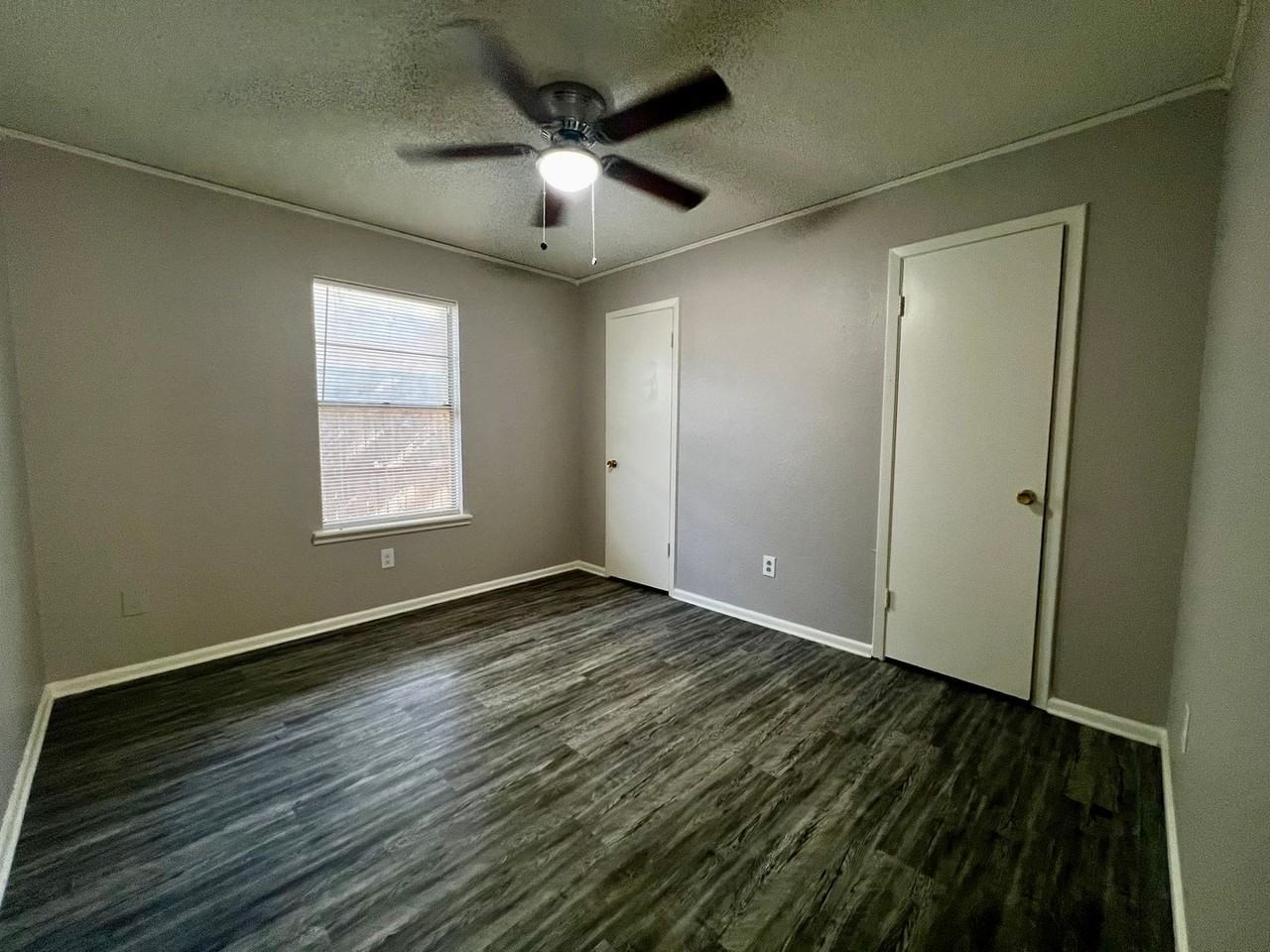 2122 21st St - Photo 6 of 6