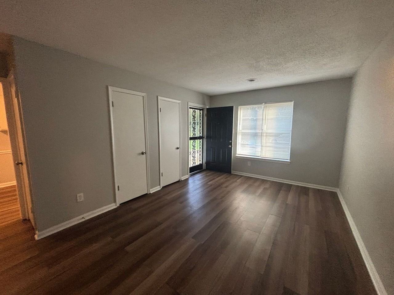 3432 Tellico Dr - Photo 4 of 9