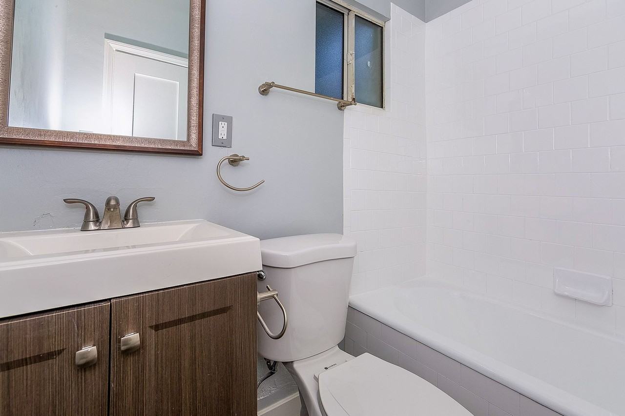 2014 Chestnut Avenue - Photo 4 of 9