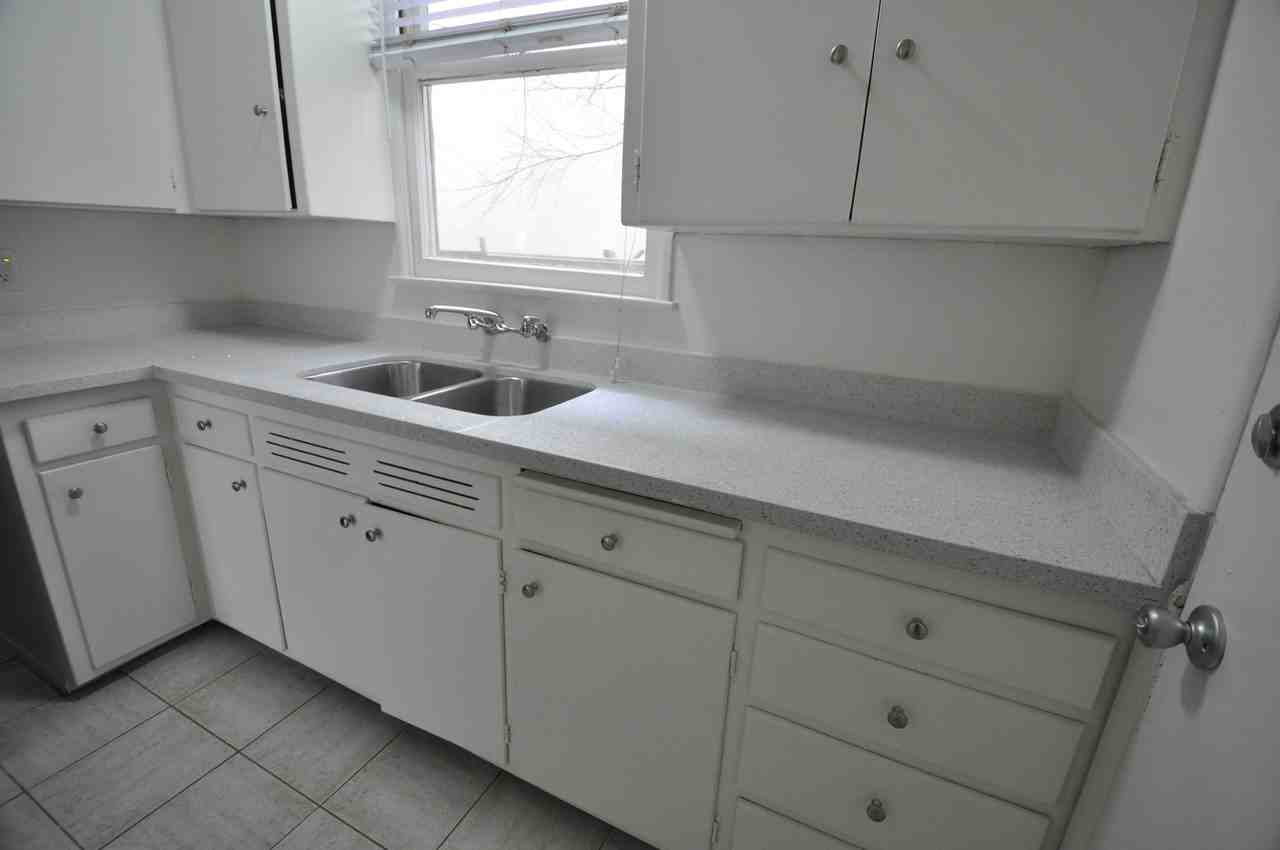 14830 - Photo 2 of 23