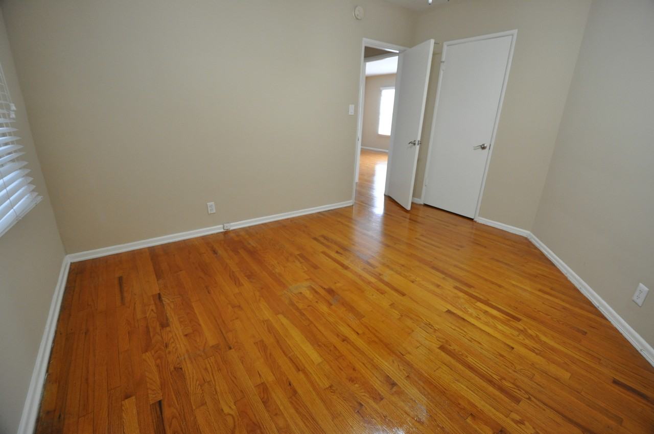 14830 - Photo 5 of 23