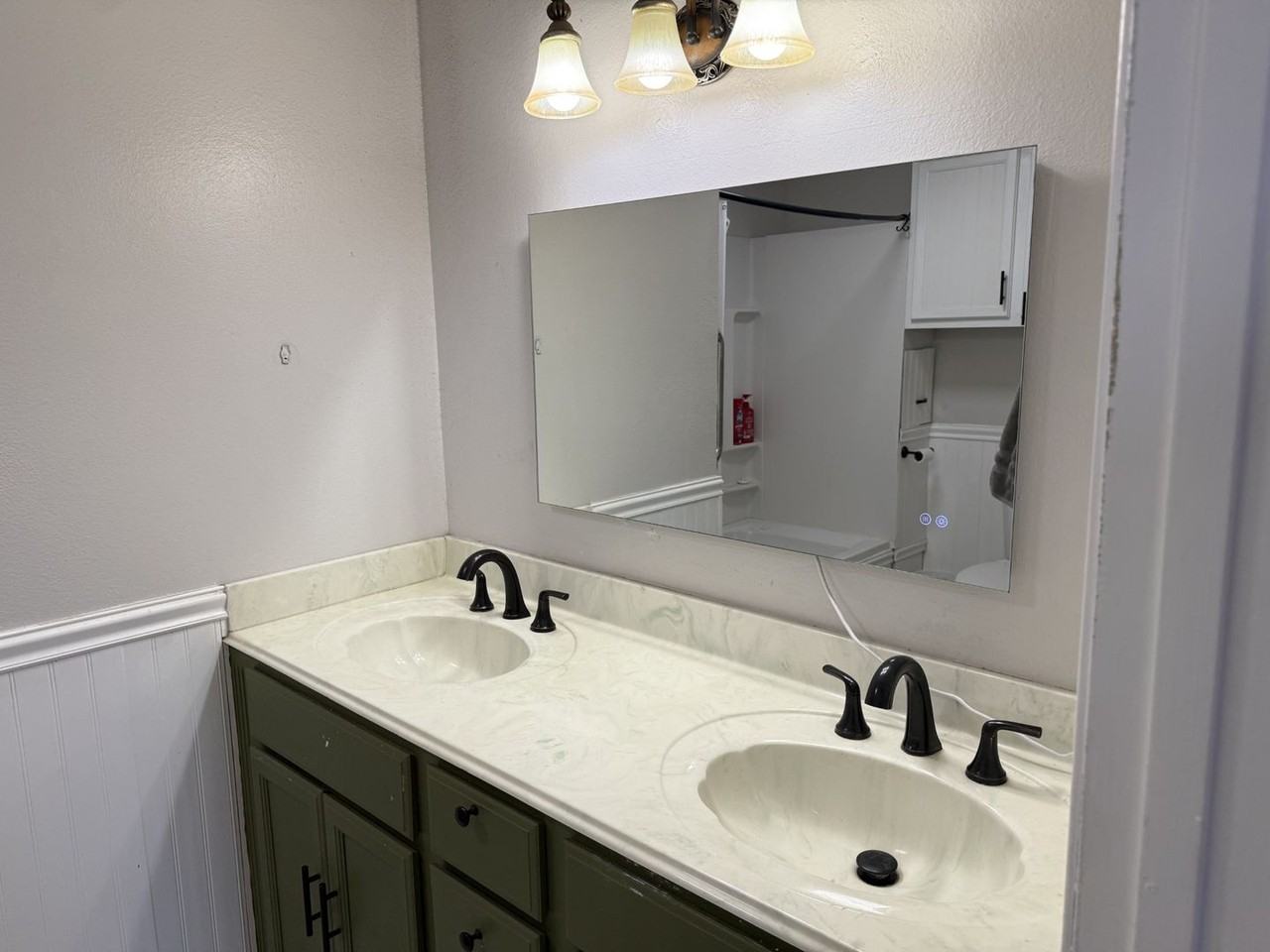 337 Peg St - Photo 7 of 13