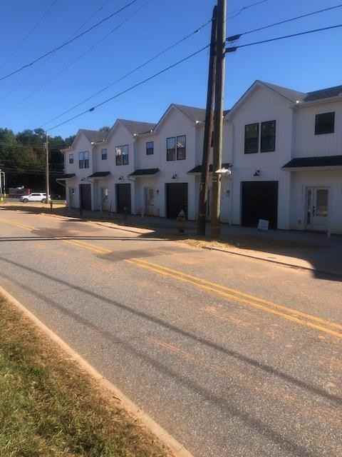 2280 15th Avenue Northeast - Photo 4 of 18