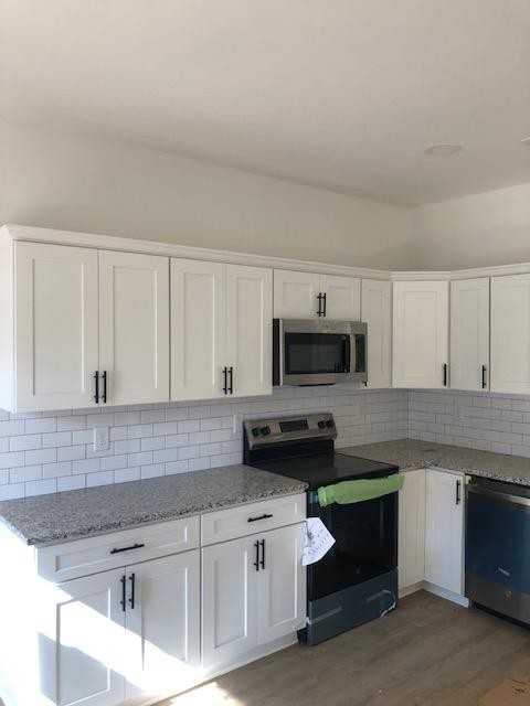 2280 15th Avenue Northeast - Photo 5 of 18