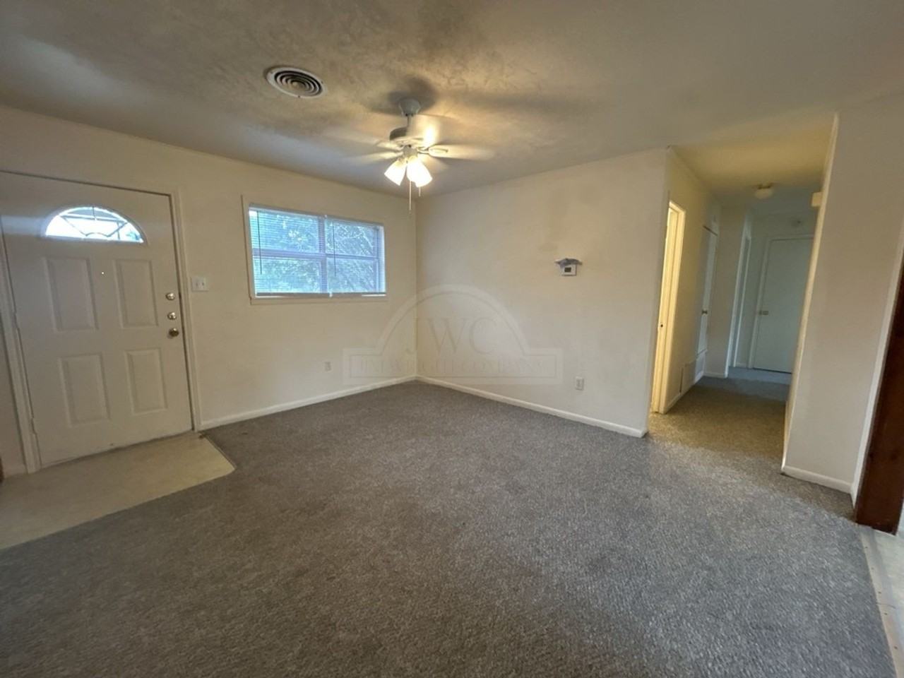 2134 Circle Drive - Photo 2 of 27