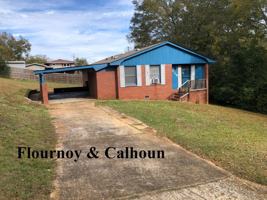 featured image of 2119 Venezia Dr