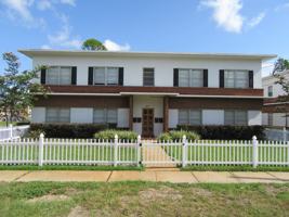 featured image of 807 Cherry St #3