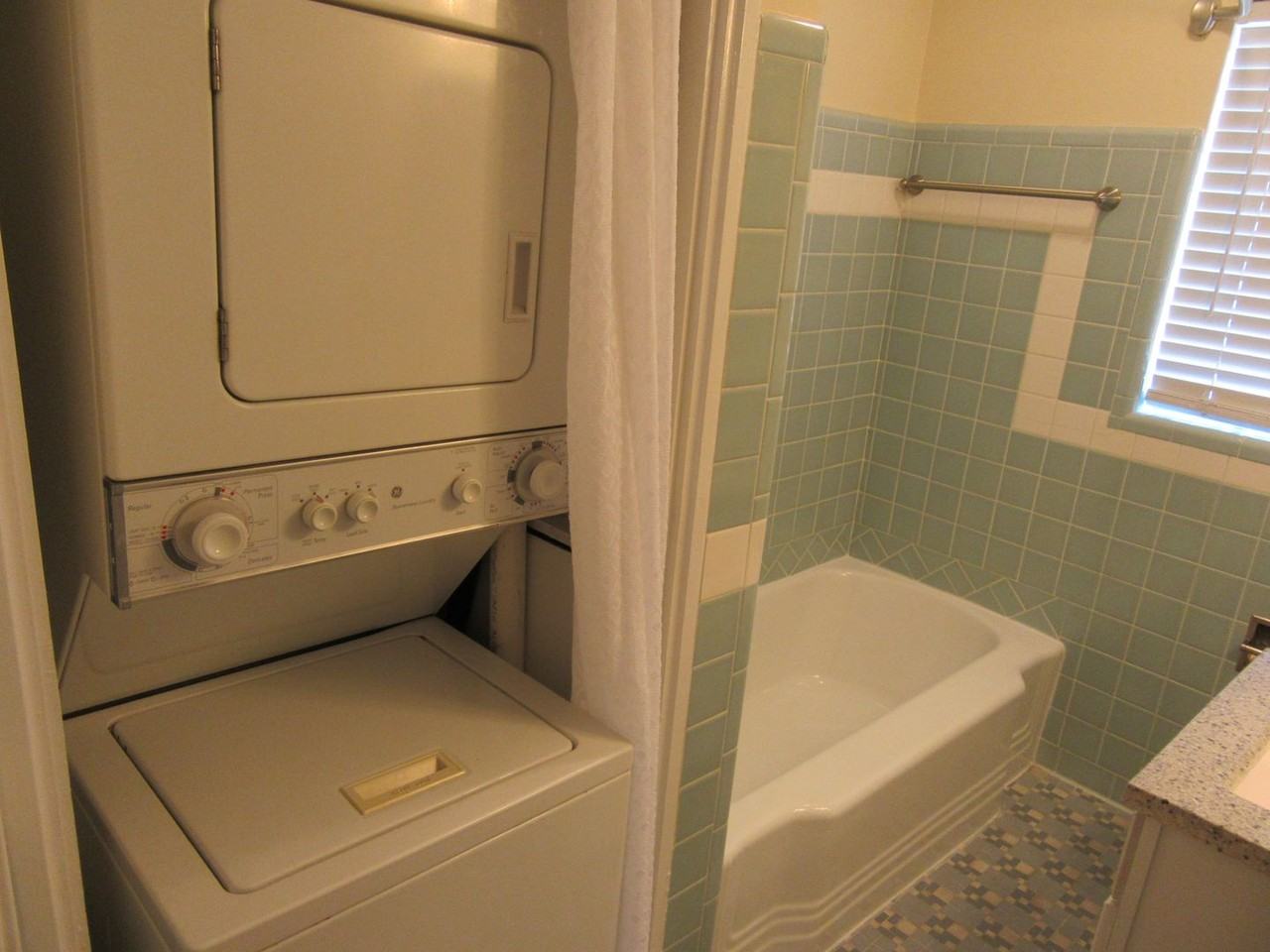 807 Cherry Street #3 - Photo 7 of 18