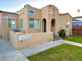 featured image of 624 E 80th St