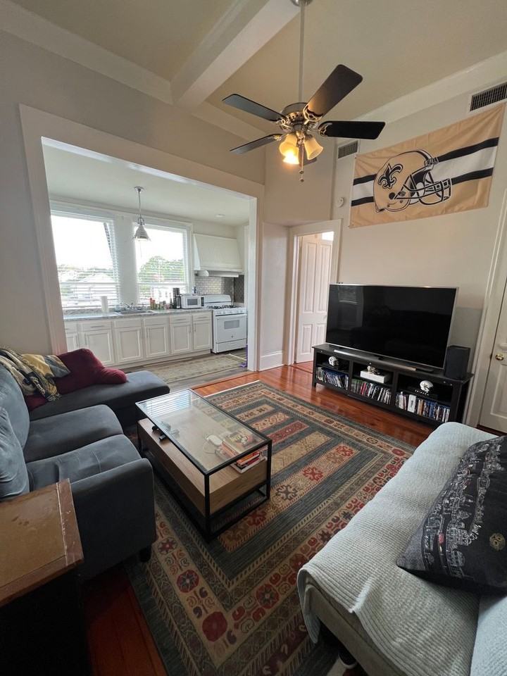 1335 Arabella St #3 - Photo 2 of 7