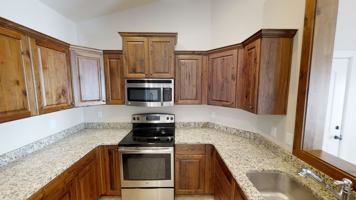 featured image of 35 S Willow Circle Loop