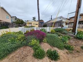 featured image of 1729 Newport Ave