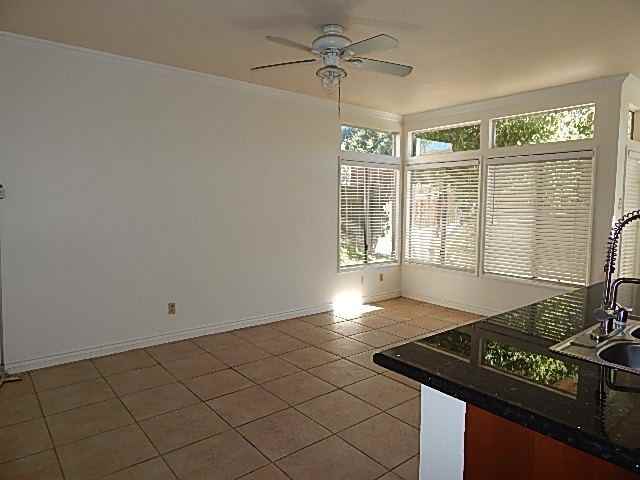 10930 Shady Glade Road - Photo 5 of 26