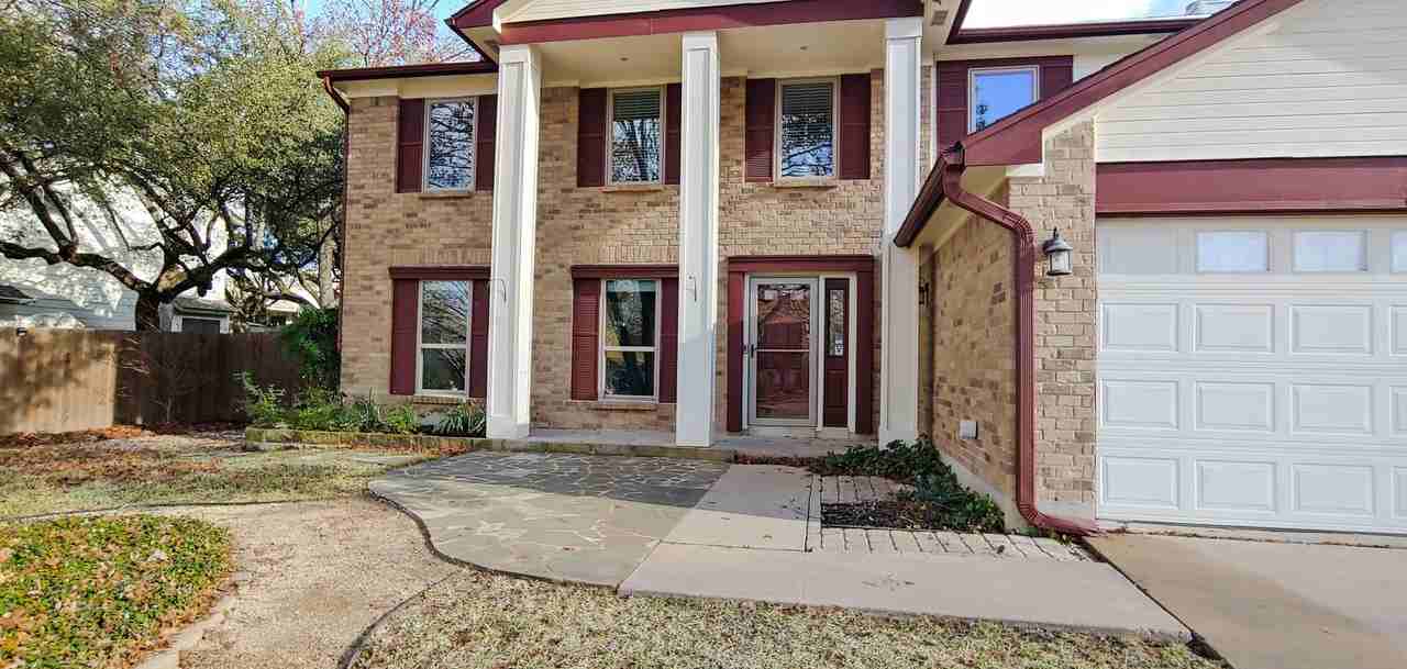 11707 Barchetta Dr - Photo 2 of 40