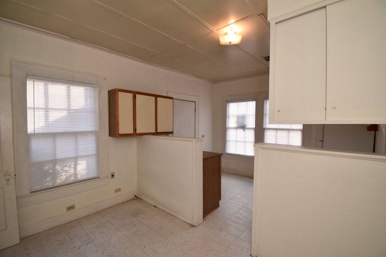 401 S Bonner St - Photo 3 of 10