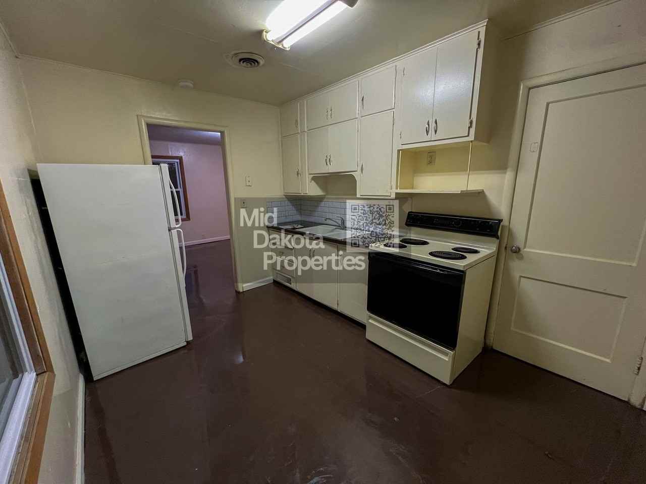 604 N Wisconsin St - Photo 5 of 12