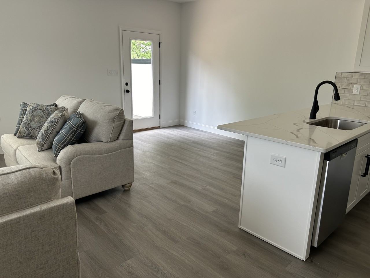 101 Independence Ln #101 - Photo 2 of 32