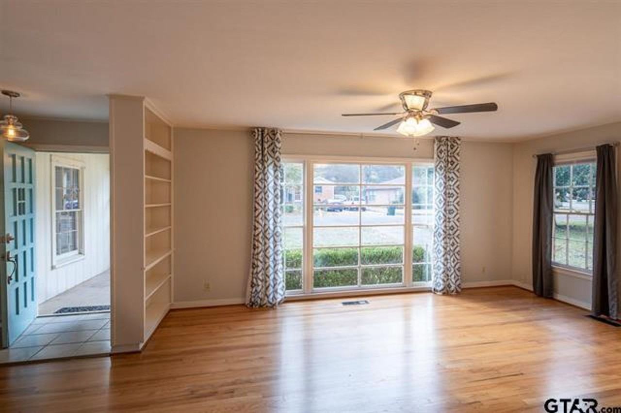 1213 Camellia Lane - Photo 2 of 10