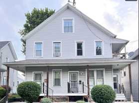 329/331 N Lincoln - Photo 1 of 1