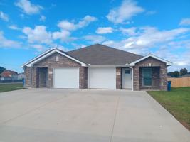 featured image of 103 Anita Plz