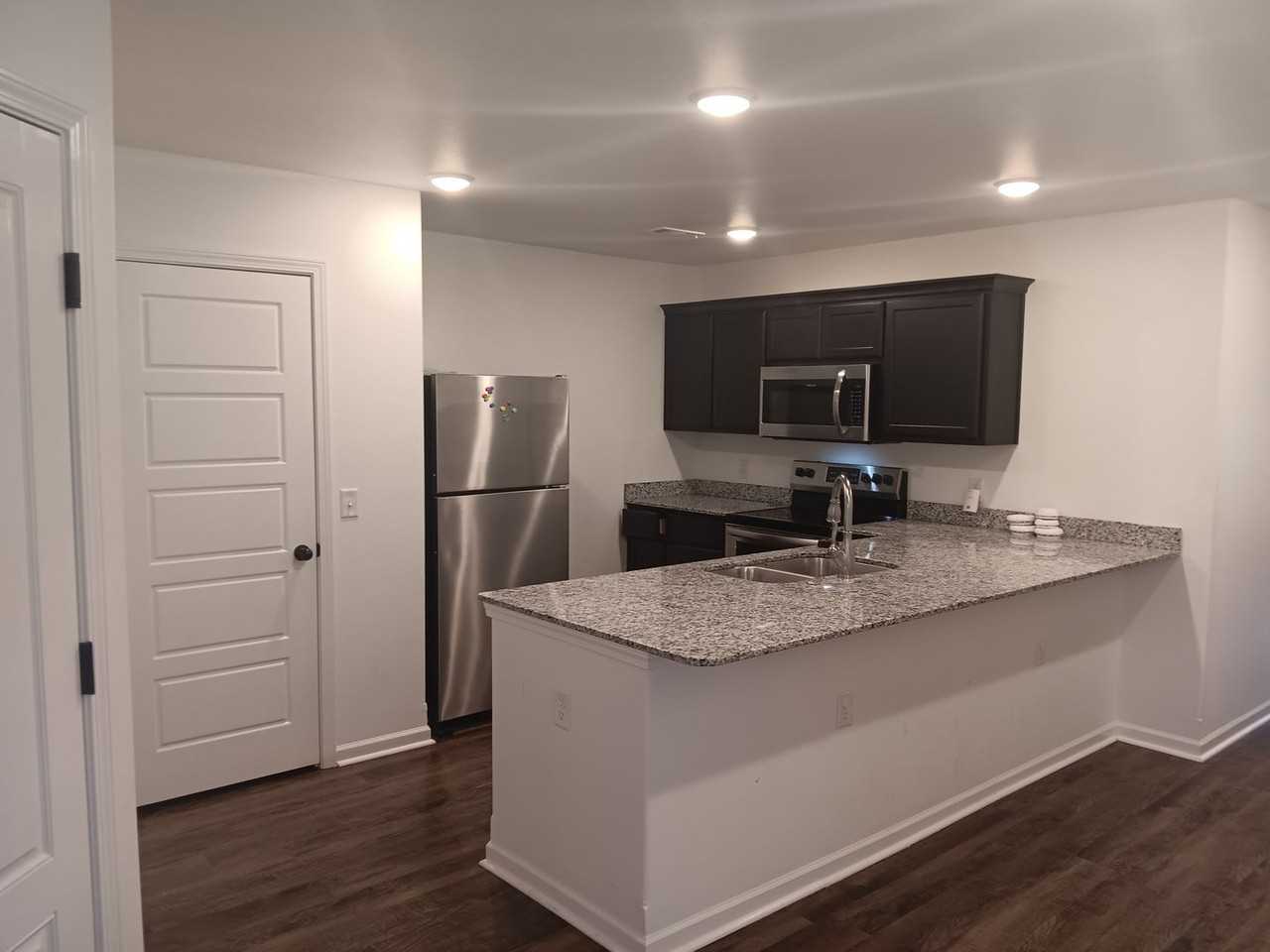 103 Anita Plz - Photo 4 of 17