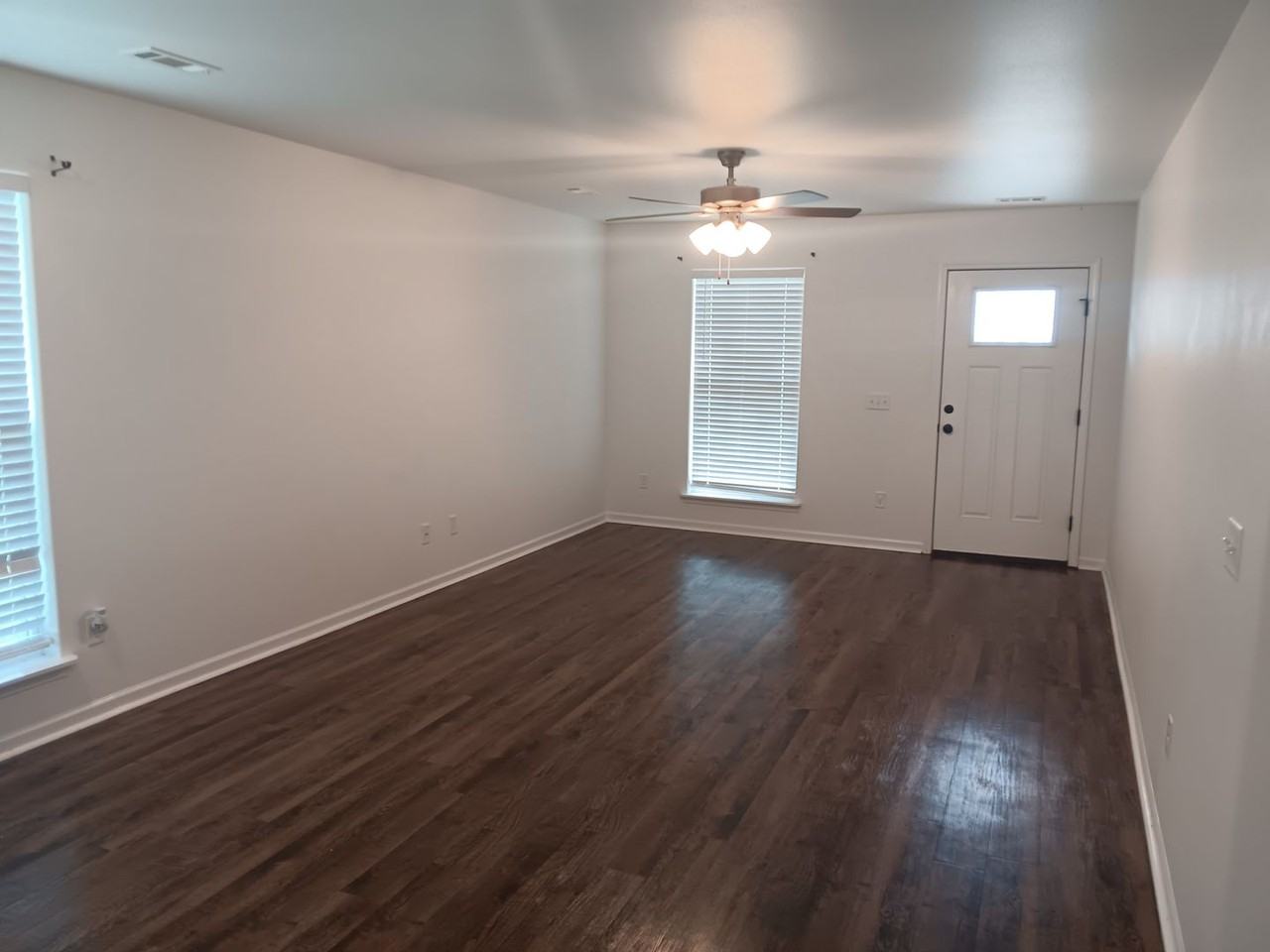 103 Anita Plz - Photo 7 of 17