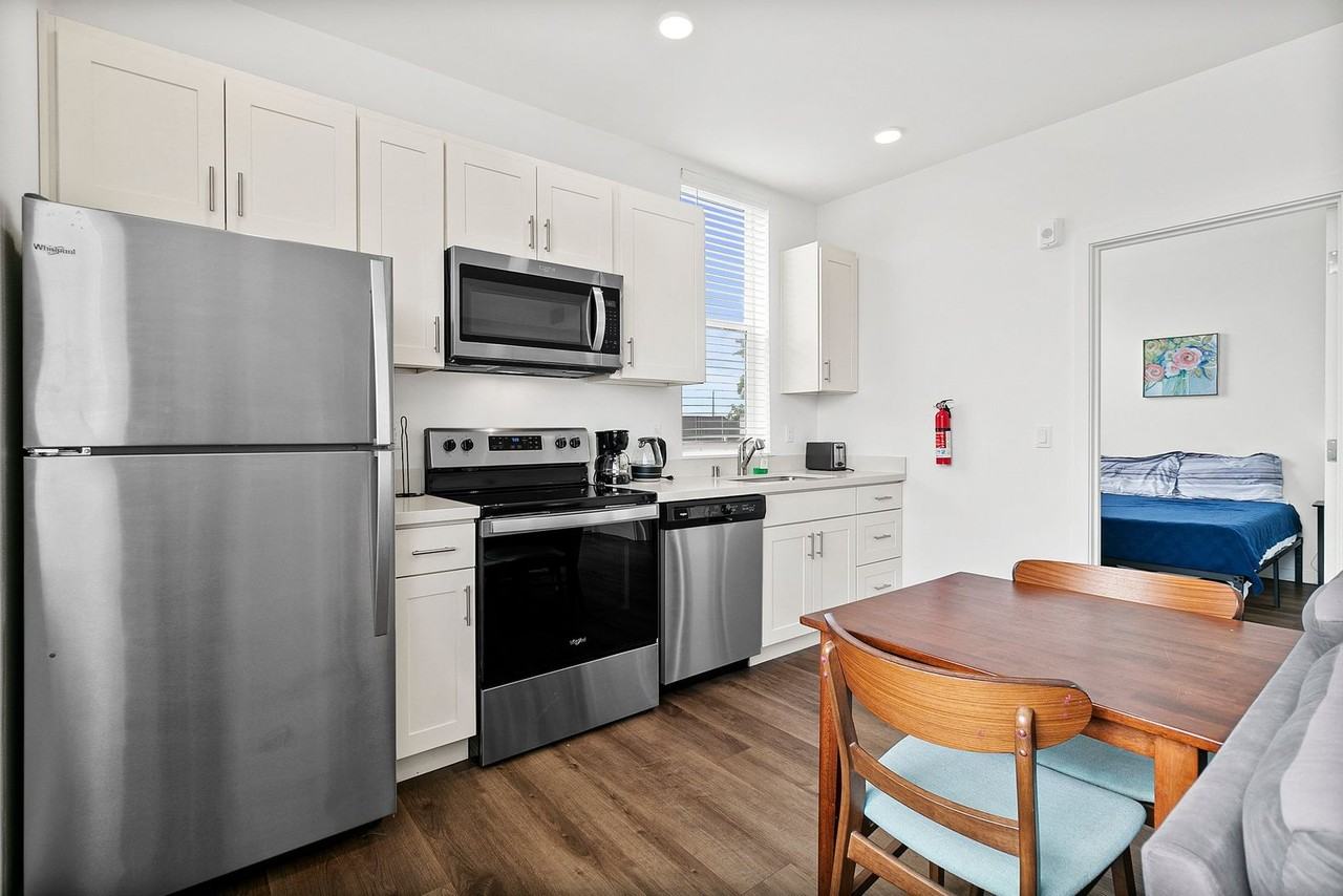 CJV Blue 4329 - Photo 5 of 39