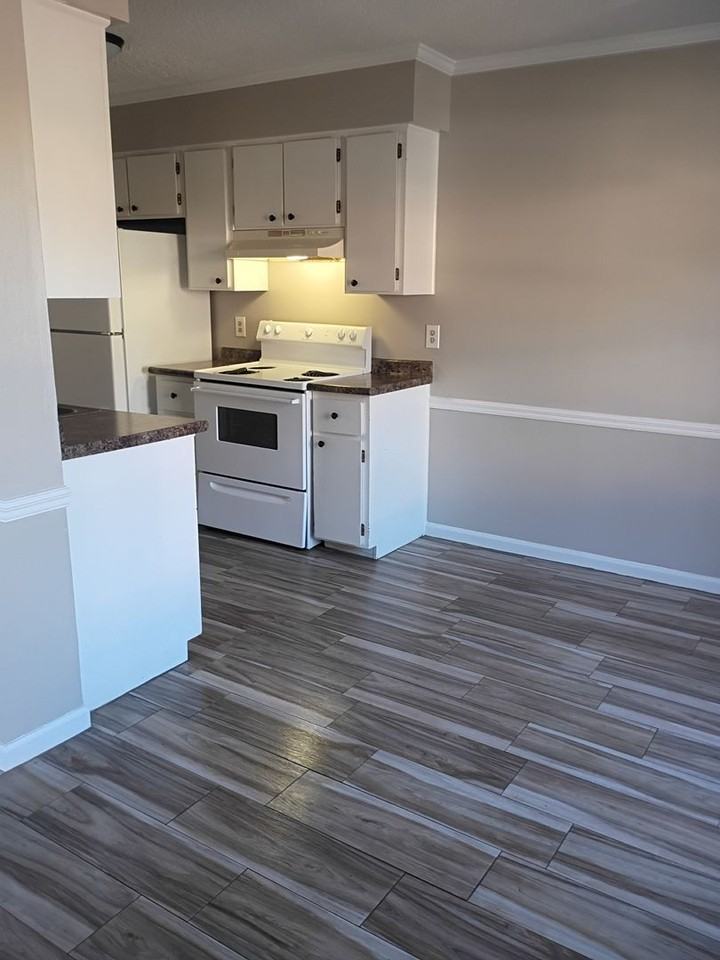 42 Sand Dollar Ln - Photo 2 of 24