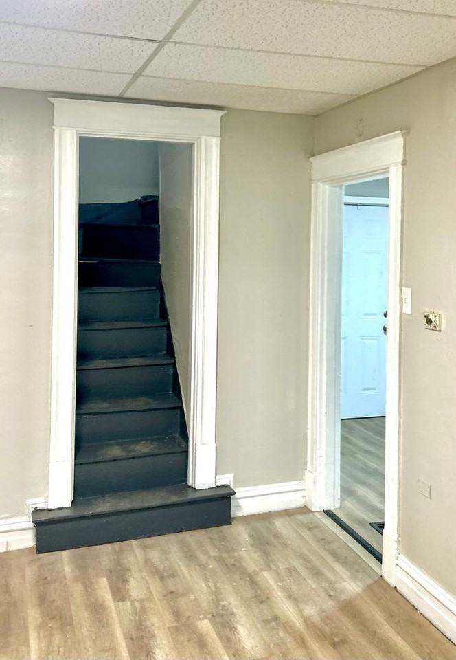 5749 Era Ave - Photo 5 of 14