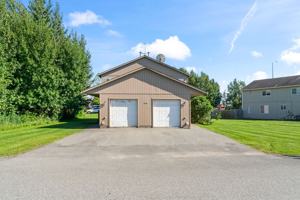 featured image of 9101 Lakehurst Dr