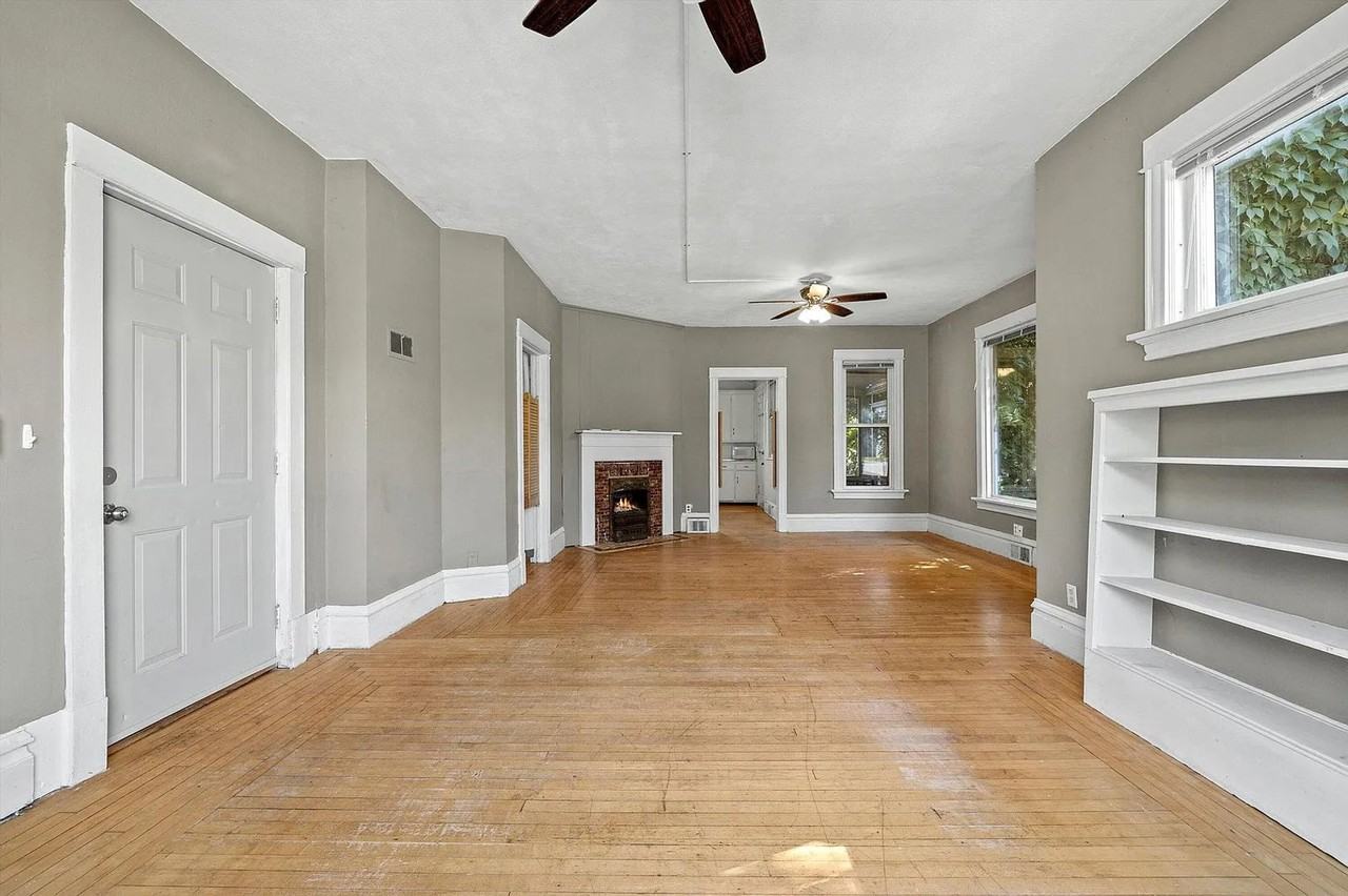 Freemont Duplex - Photo 2 of 19