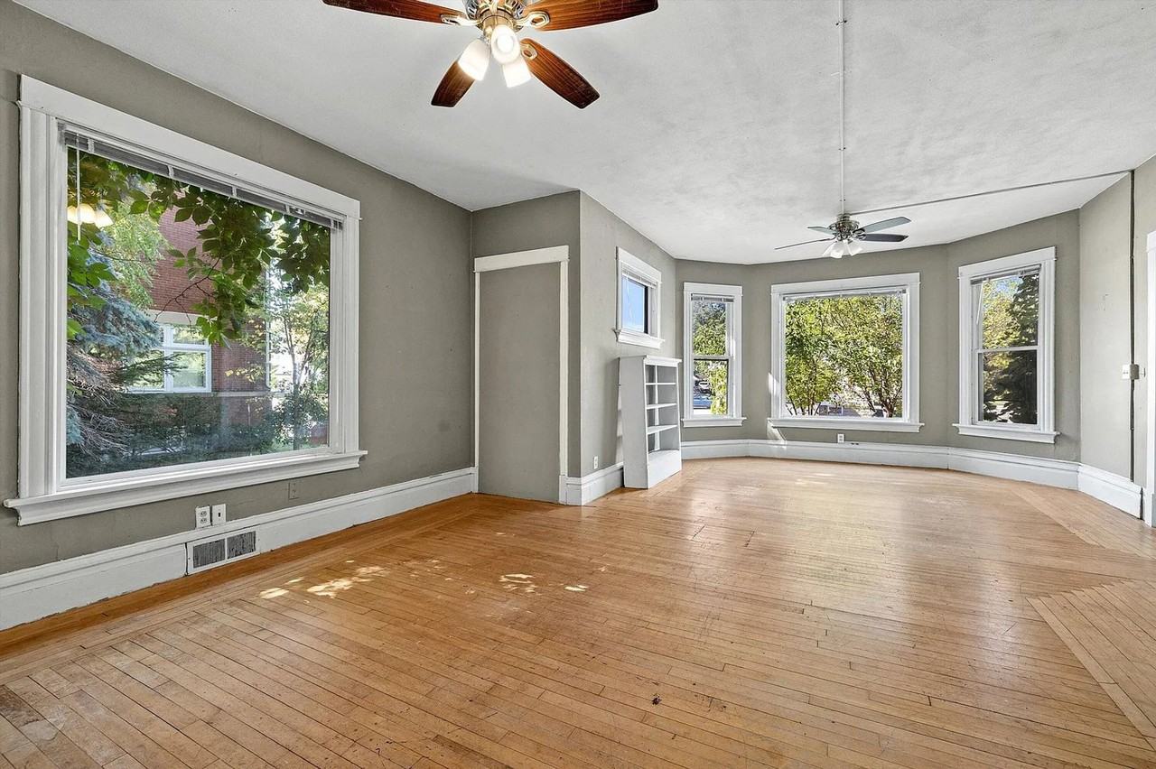 Freemont Duplex - Photo 4 of 19