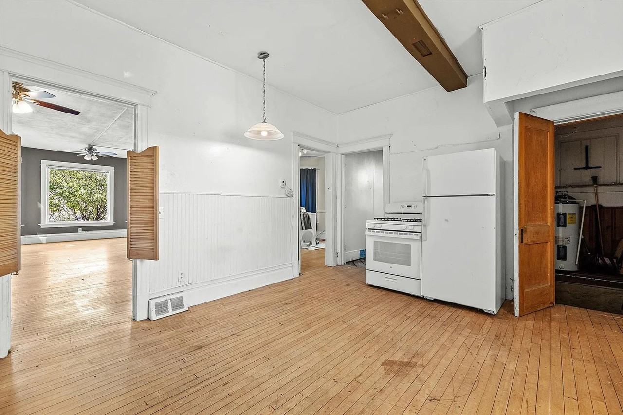 Freemont Duplex - Photo 7 of 19