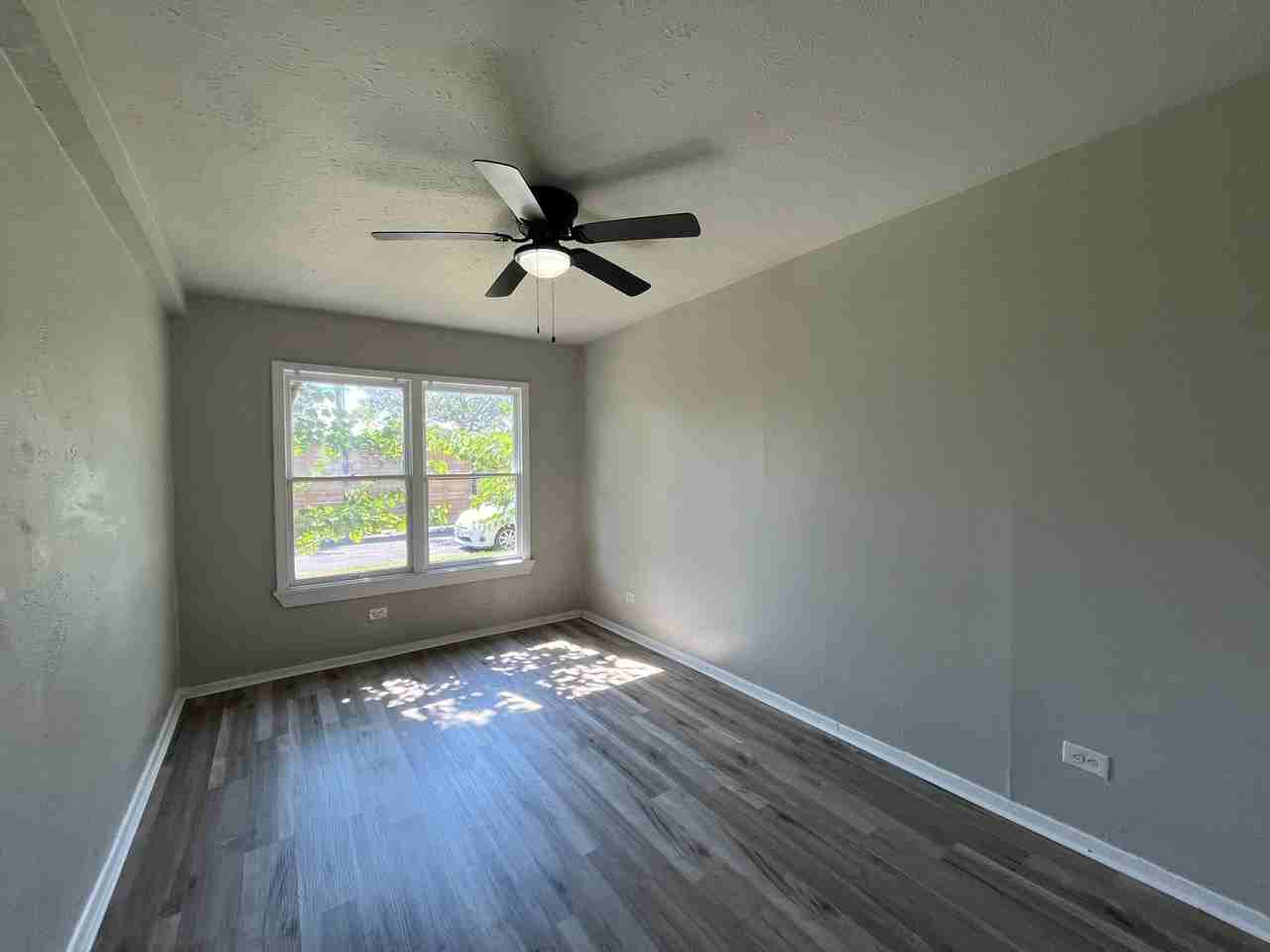 3120 Santa Fe Street #25 - Photo 6 of 9