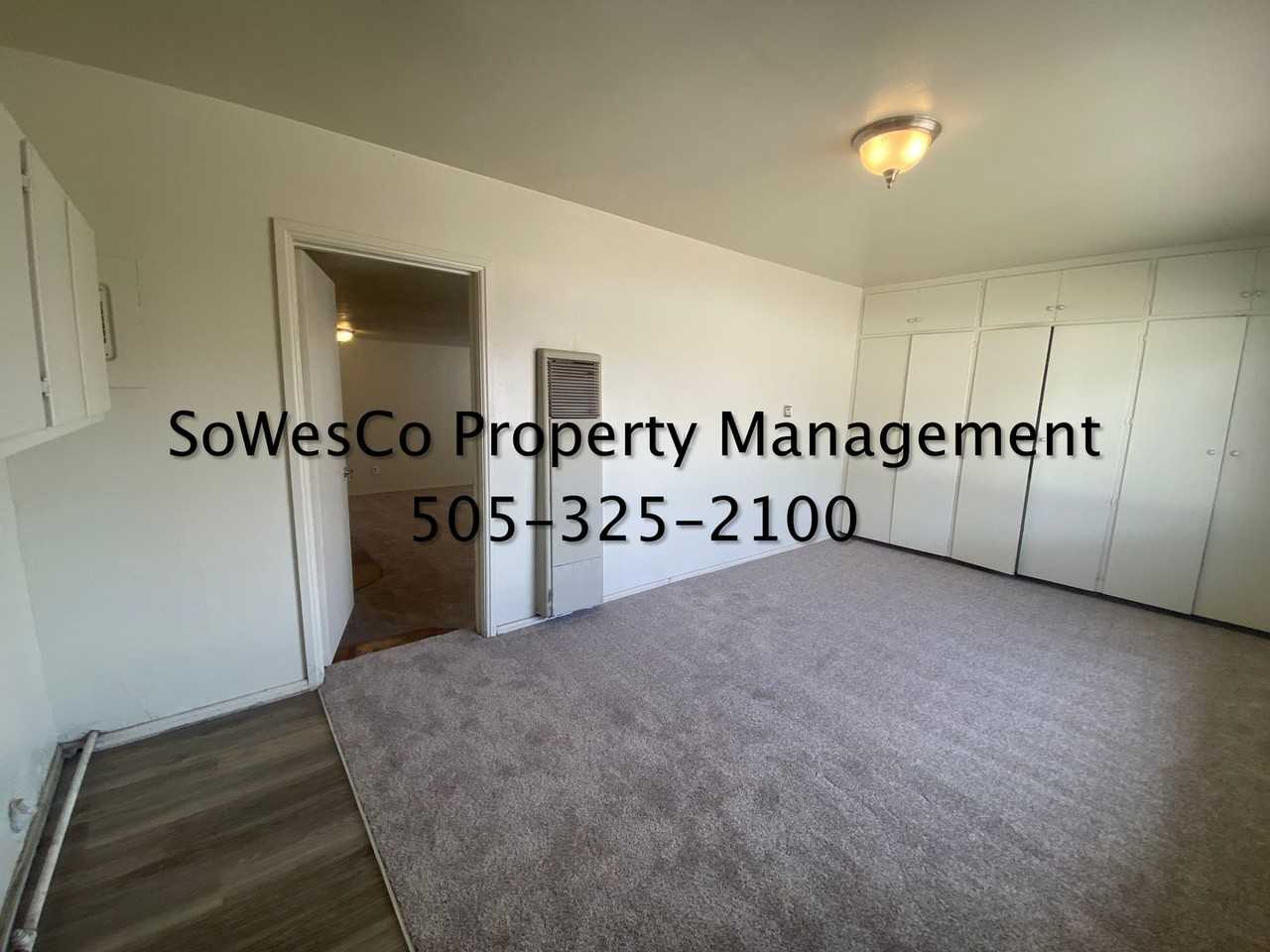1237 N Butler Ave - Photo 4 of 11
